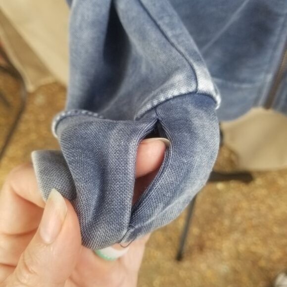 torrid Hooded Active Full Zip Jacket Sz M/L Thumb Holes Indigo Athleisure Casual - Picture 5 of 9